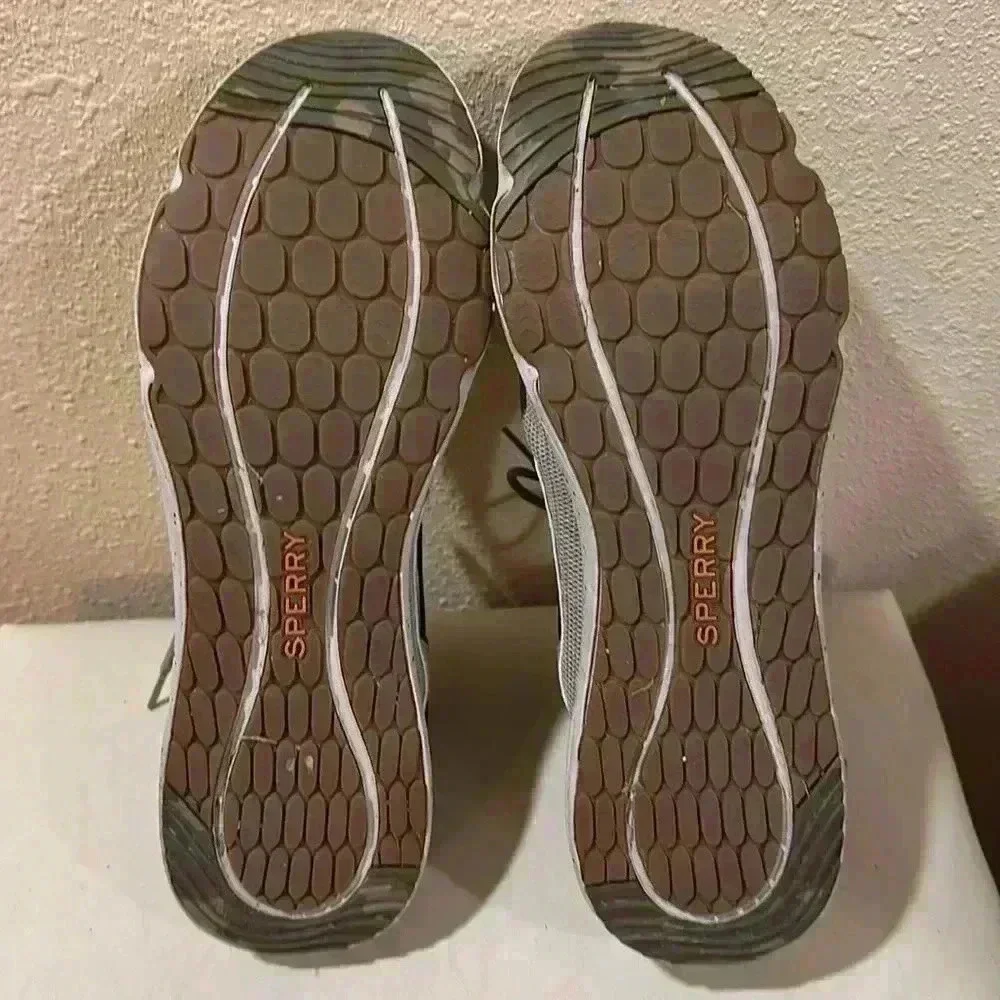 Sperry boat shoes size would 13